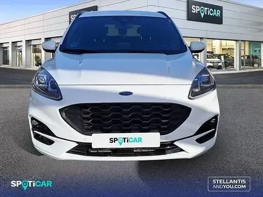 Usado Ford Kuga ST-Line 150 CV (110 kW) 2022 SUV