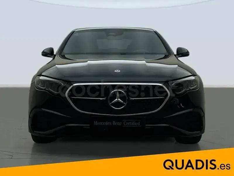 Usado Mercedes E220 197 CV (144 kW) 2025 Negro Berlina