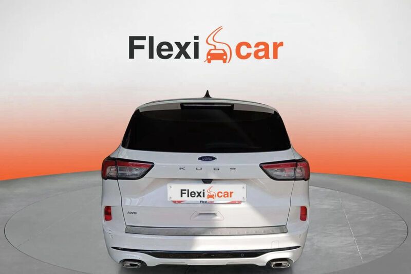 Usado Ford Kuga ST-Line 190 CV (139 kW) 2020 Blanco SUV