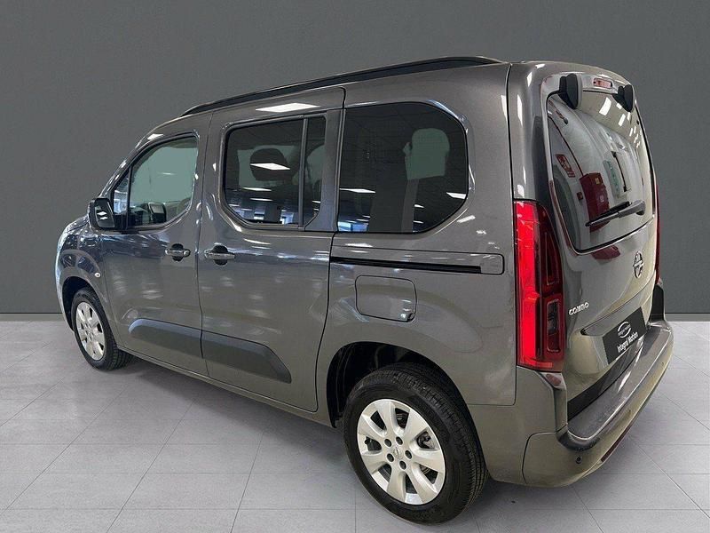 Usado Opel Combo Business Edition 102 CV (75 kW) 2023 Gris Monovolumen