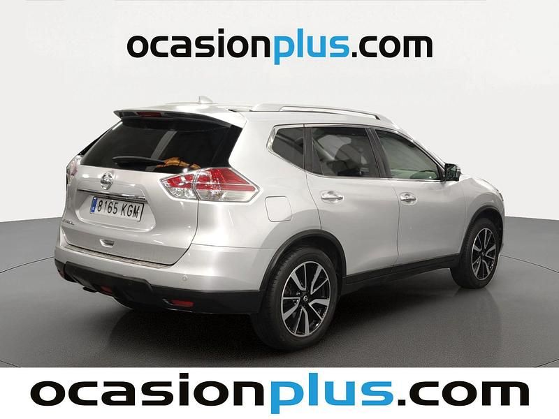 Usado Nissan X-Trail Tekna 130 CV (95 kW) 2017 Gris plata SUV