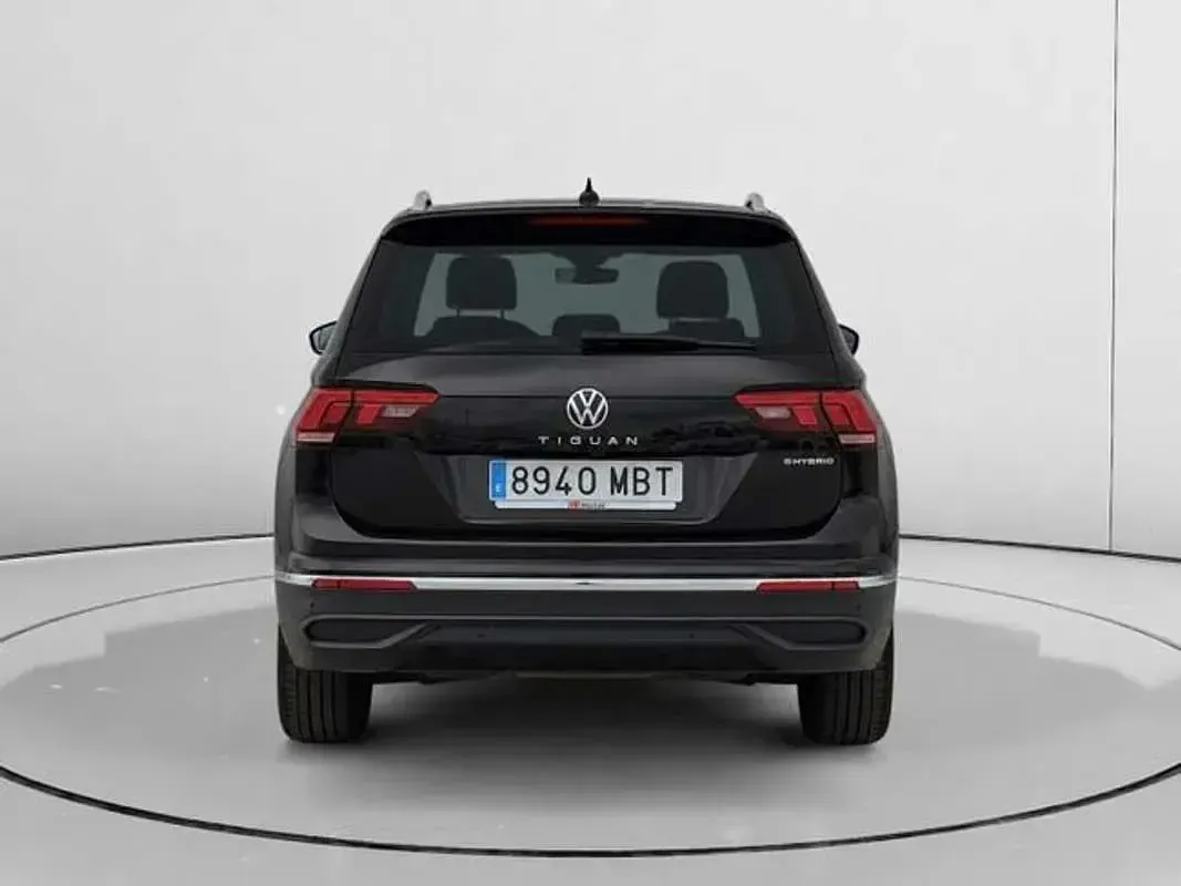 Usado VW Tiguan Life 245 CV (180 kW) 2022 Negro SUV