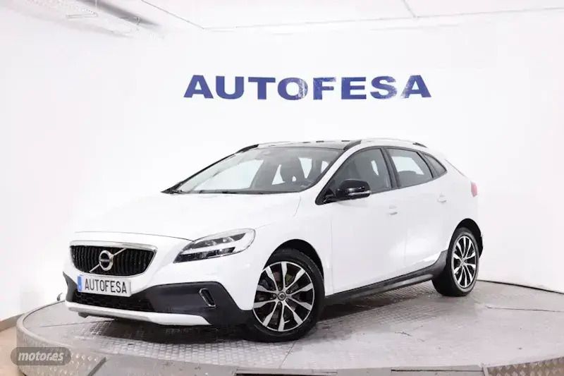 Blanco Usado 2019 Volvo V40 CC Familiar | 18.350 € - Imagen 1/4