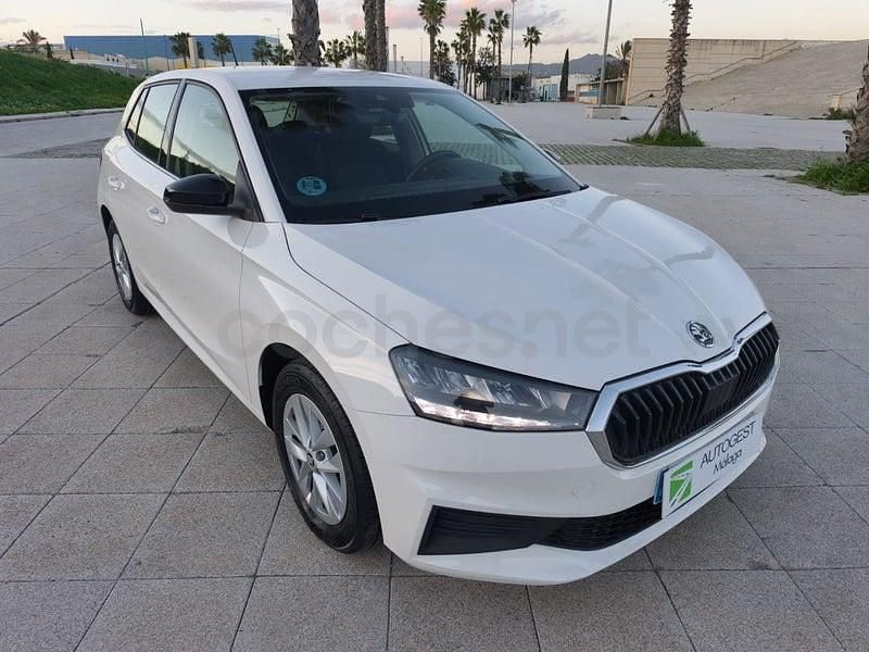 Usado Skoda Fabia Selection 80 CV (58 kW) 2023 Blanco Utilitario