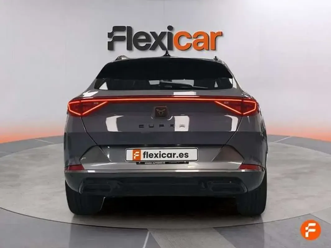 Usado Cupra Formentor 150 CV (110 kW) 2023 Gris SUV