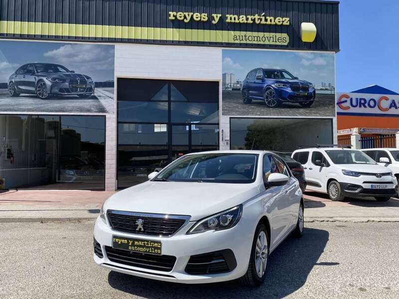 Usado Peugeot 308 Active 99 CV (72 kW) 2018 Blanco Utilitario
