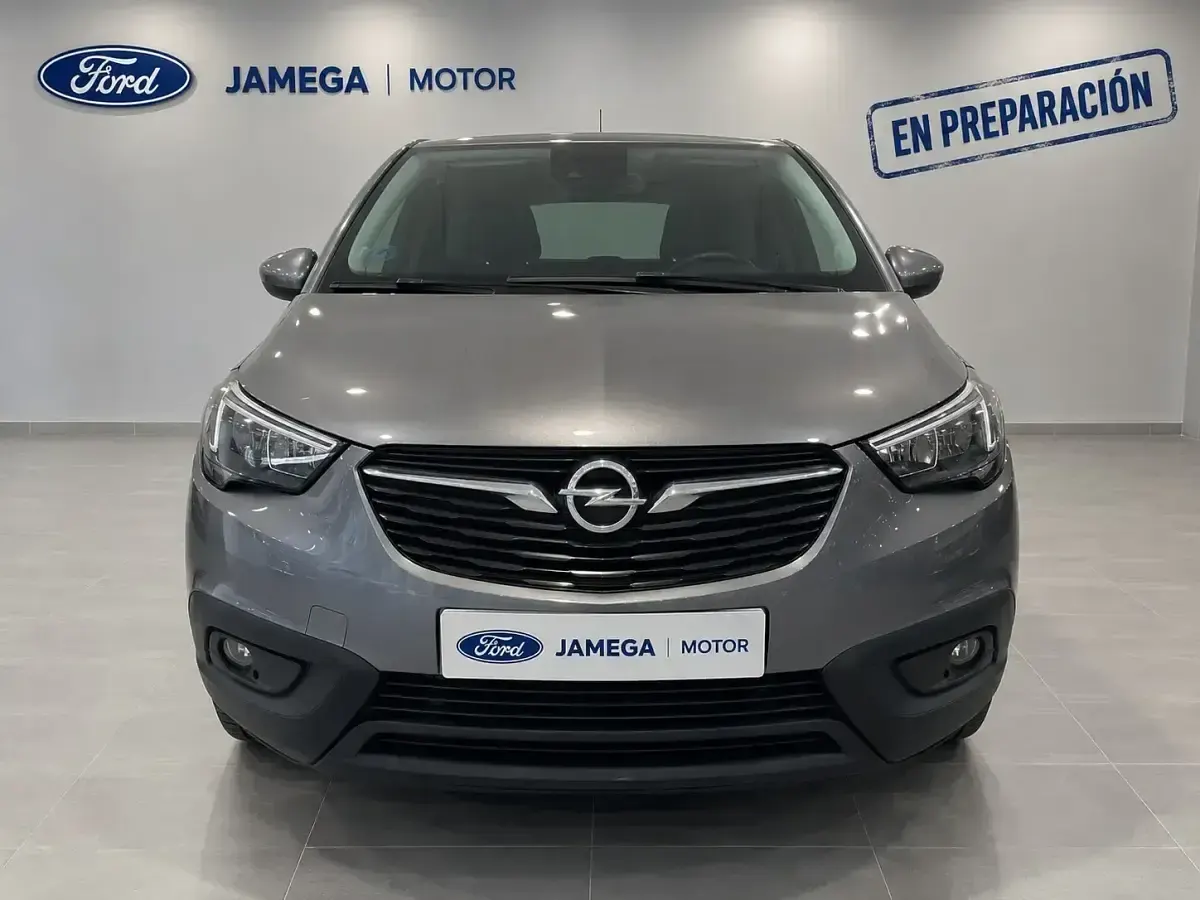 Usado Opel Crossland X Selective 82 CV (60 kW) 2018 Gris / plata SUV