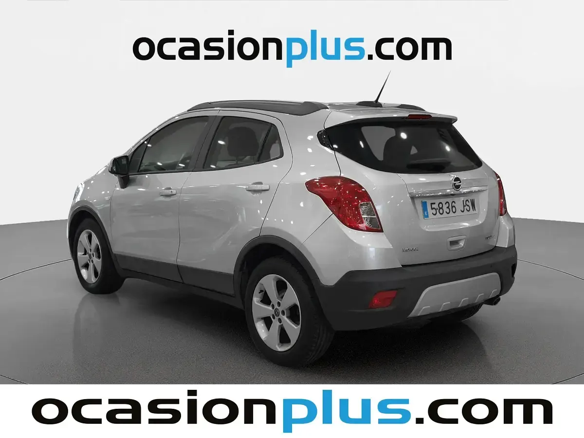 Usado Opel Mokka Selective 140 CV (102 kW) 2016 Gris plata SUV