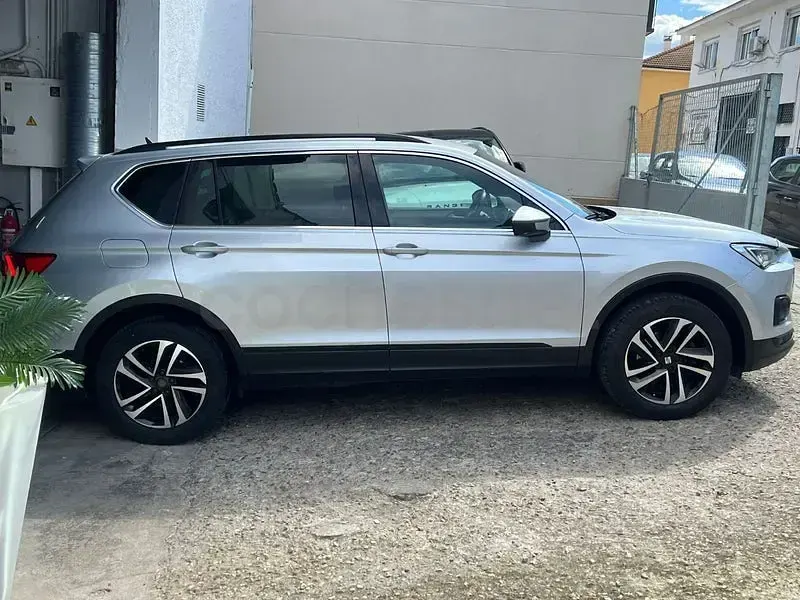 Usado Seat Tarraco Style 150 CV (110 kW) 2023 Gris / plata SUV