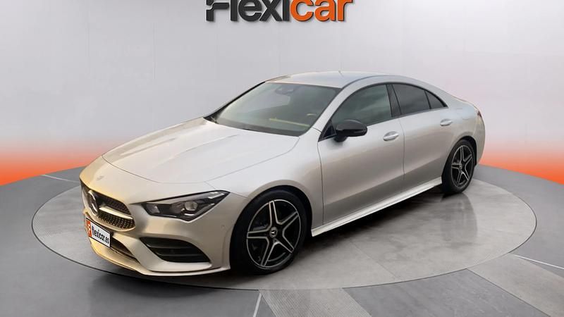 Usado Mercedes CLA200 150 CV (110 kW) 2021 Gris Berlina