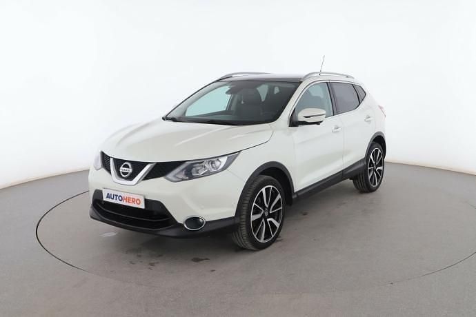 Blanco Usado 2015 Nissan Qashqai Premium Edition SUV | 12.999 € (Precio justo) - Imagen 1/3