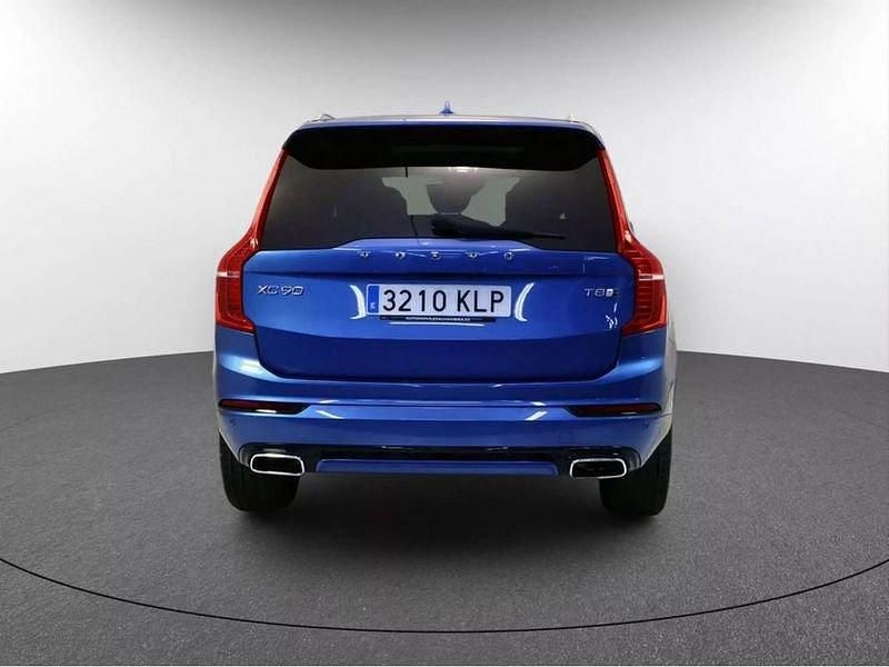 Usado Volvo XC90 R-Design 400 CV (294 kW) 2018 Azul SUV