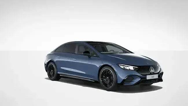 Nuevo Mercedes EQE350 AMG 234 kW (319 CV) 2026 Azul Berlina