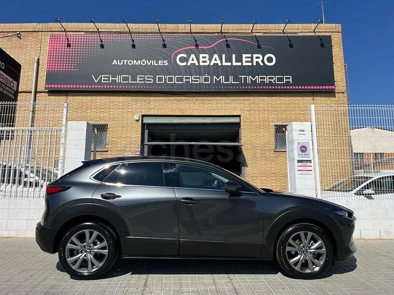 Usado Mazda CX-30 180 CV (132 kW) 2020 Gris / plata SUV