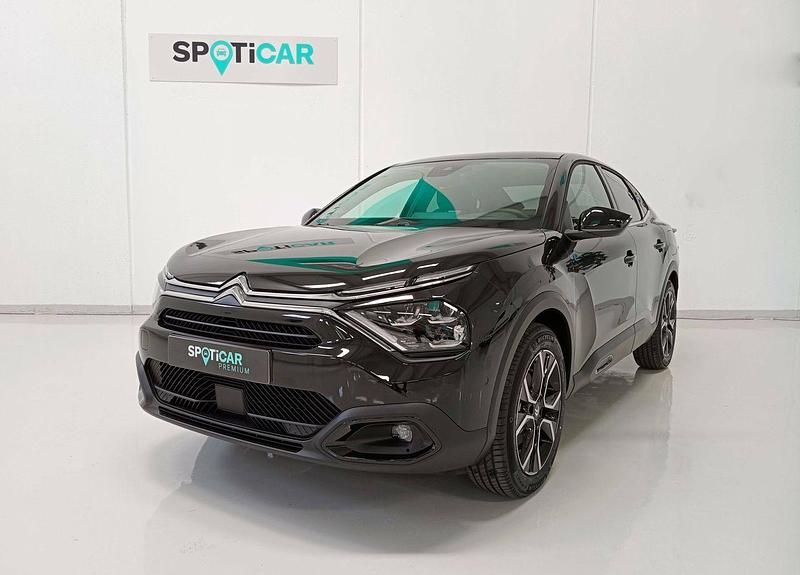 Negro Usado 2023 Citroën e-C4 Shine Berlina | 21.500 € (Un poco caro) - Imagen 1/4