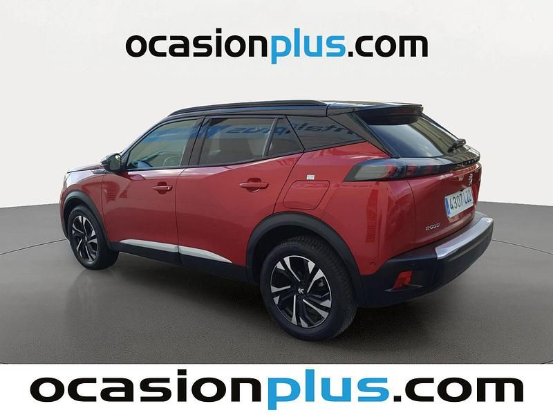 Usado Peugeot 2008 GT 130 CV (95 kW) 2022 Rojo SUV