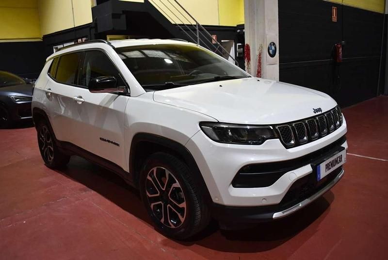 Usado Jeep Compass Limited 190 CV (139 kW) 2022 Blanco SUV