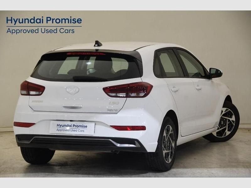 Usado Hyundai i30 100 CV (73 kW) 2024 Otro Berlina