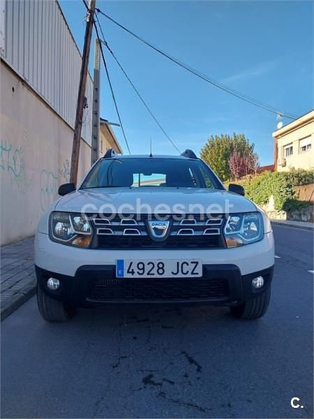 Blanco Usado 2015 Dacia Duster Lauréate SUV | 7900 € (Super precio) - Imagen 1/4
