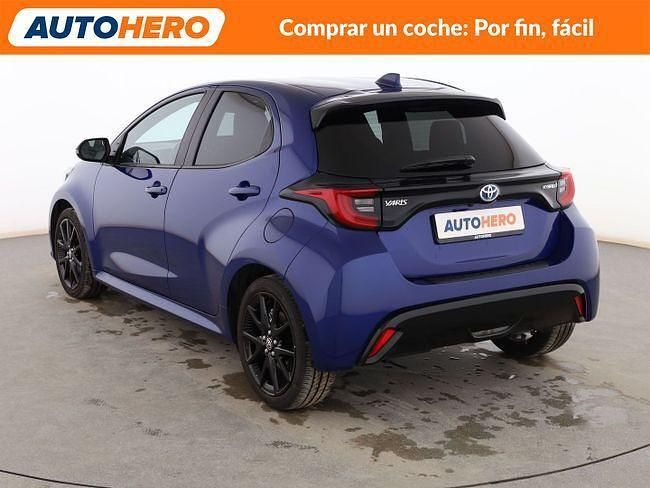 Usado Toyota Yaris Hybrid Style 116 CV (85 kW) 2022 Azul Berlina