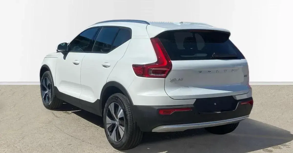 Nuevo Volvo XC40 Core 163 CV (119 kW) 2025 SUV
