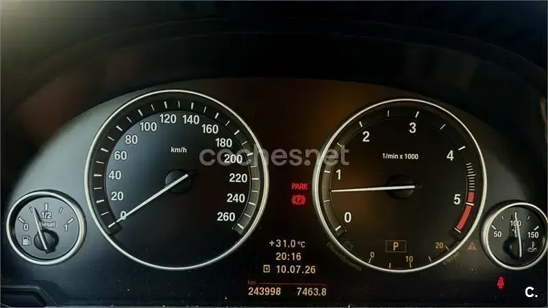 Usado BMW 525 Comfort Edition 197 CV (144 kW) 2010 Gris / plata Berlina