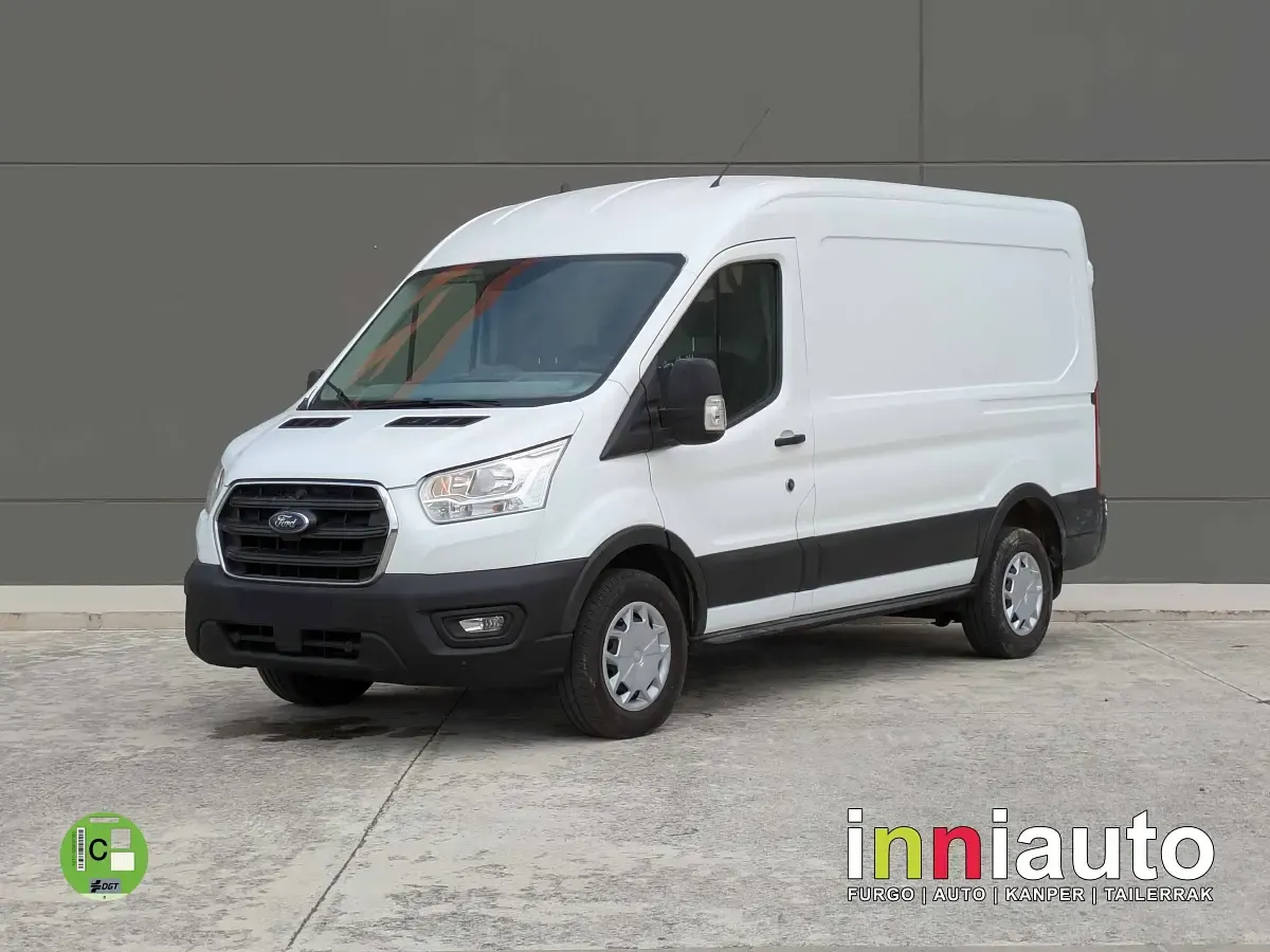 Usado Ford Transit Ambiente 131 CV (96 kW) 2021 Blanco Van