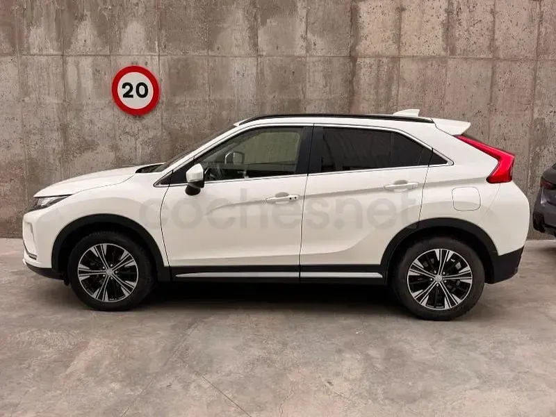 Usado Mitsubishi Eclipse Cross 163 CV (119 kW) 2018 Blanco SUV