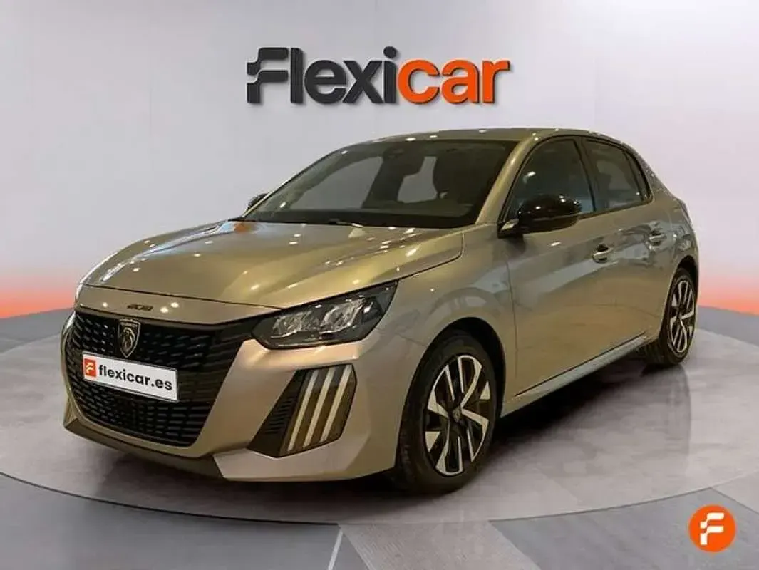 Usado Peugeot 208 Style 101 CV (74 kW) 2024 Gris Utilitario