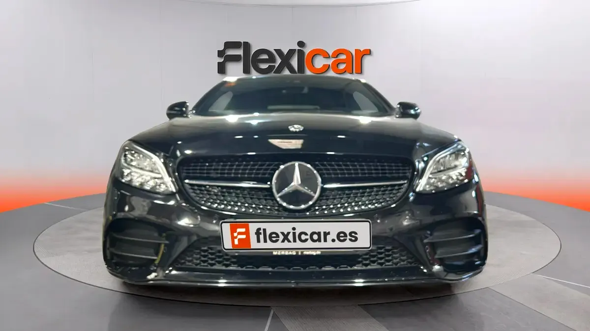 Usado Mercedes C200 184 CV (135 kW) 2022 Negro Coupe