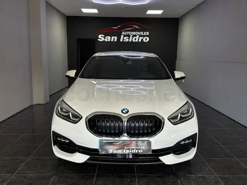 Używany BMW 118 140 KM (102 kW) 2020 Biały Hatchback