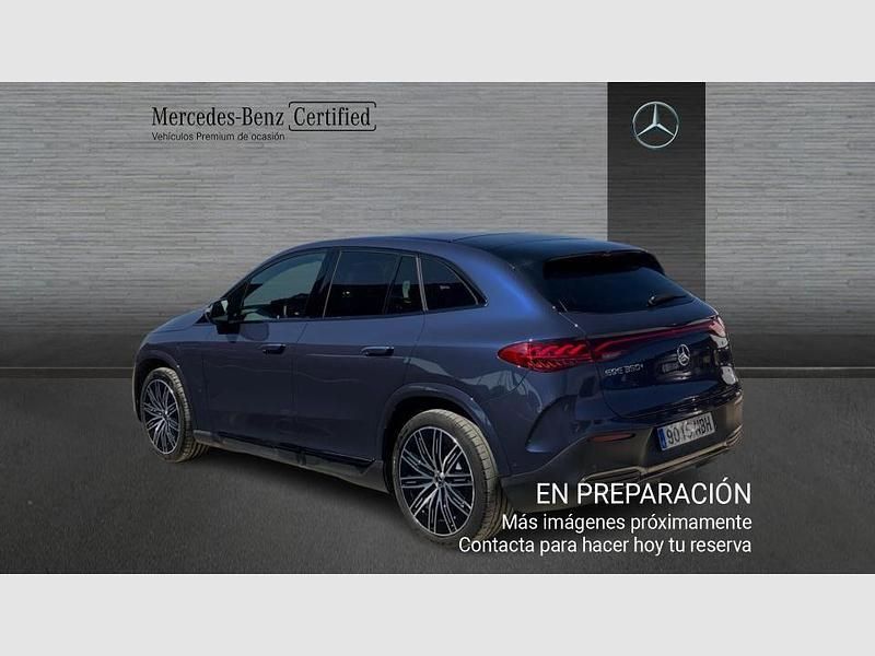 Usado Mercedes EQE350 AMG 235 kW (320 CV) 2025 Azul SUV