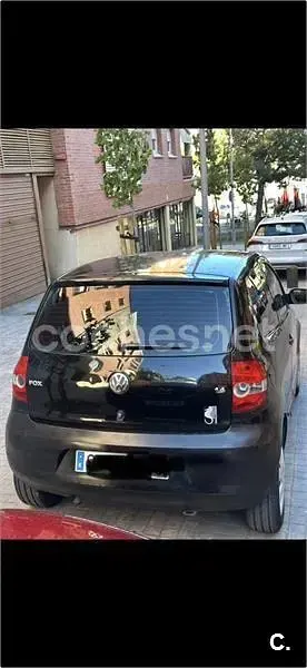 Usado VW Fox 75 CV (55 kW) 2005 Negro Utilitario
