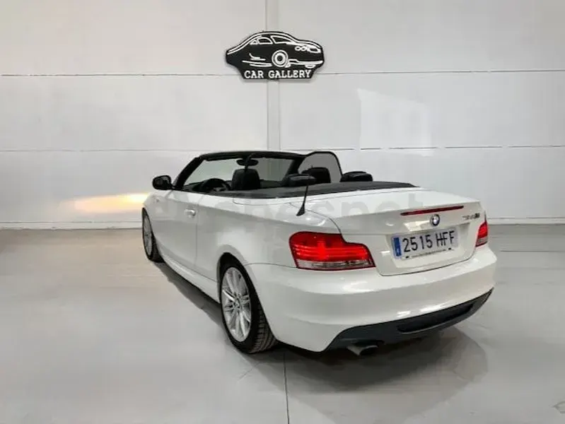 Usado BMW 118 Cabriolet 143 CV (105 kW) 2011 Blanco Descapotable