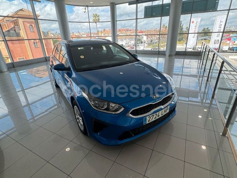 Azul Usado 2020 Kia Ceed Familiar | 15.900 € (Precio justo) - Imagen 1/4