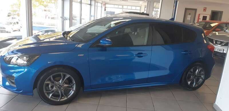 Usado Ford Focus ST-Line 125 CV (91 kW) 2020 Azul oasis Utilitario
