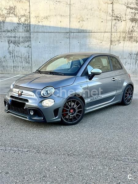 Gris / plata Usado 2019 Abarth 595 Turismo Berlina | 19.990 € (Un poco caro) - Imagen 1/4