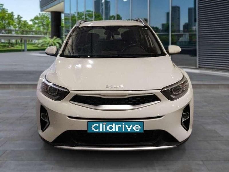 Usado Kia Stonic Plus 101 CV (74 kW) 2022 Blanco SUV