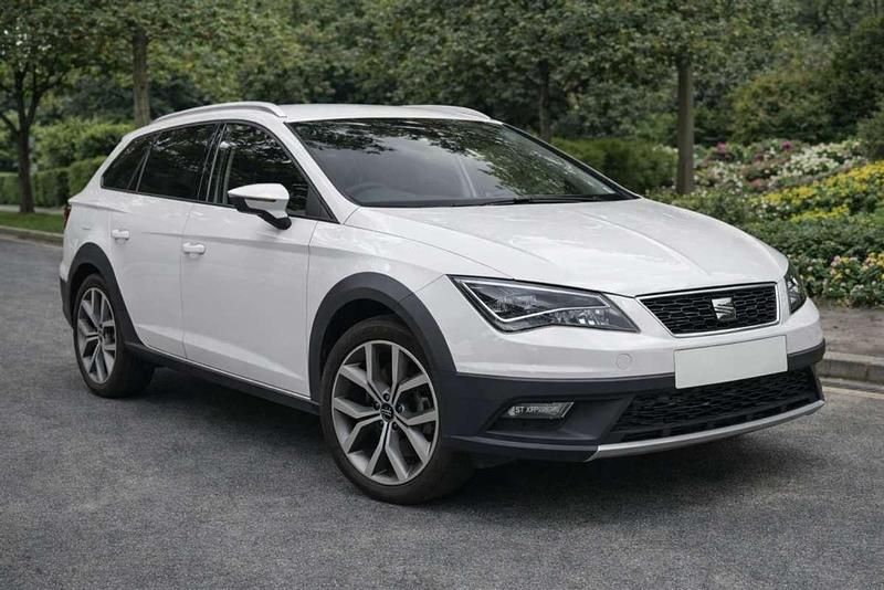 Blanco Usado 2015 Seat Leon FR Utilitario | 12.990 € (Buen precio) - Imagen 1/4