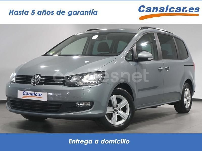 Usado VW Sharan Advance 140 CV (102 kW) 2014 Gris Monovolumen