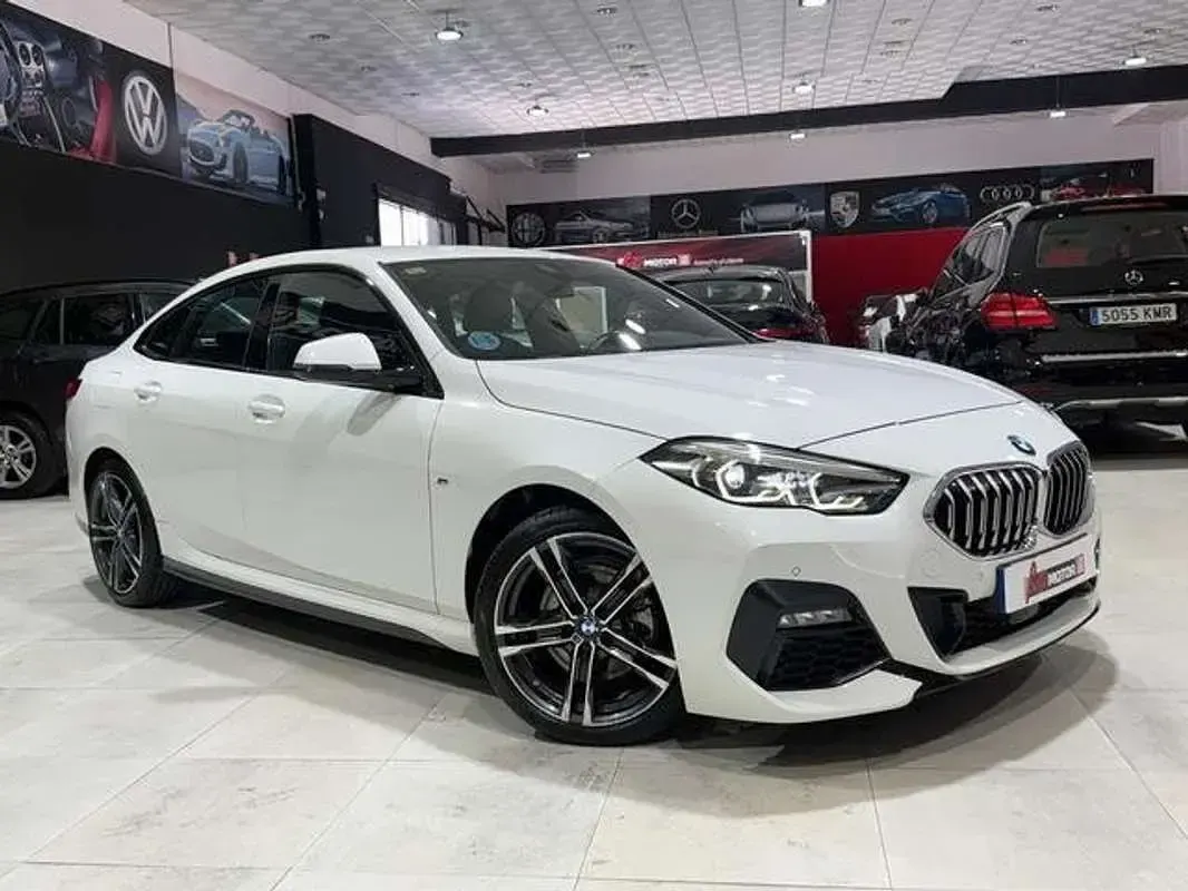 Usado BMW 218 Sport Line 140 CV (102 kW) 2022 Blanco Coupe