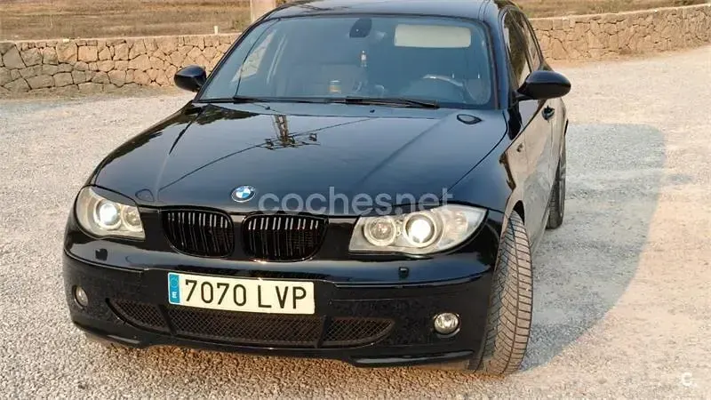 Usado BMW 120 Comfort Edition 163 CV (119 kW) 2007 Negro Utilitario
