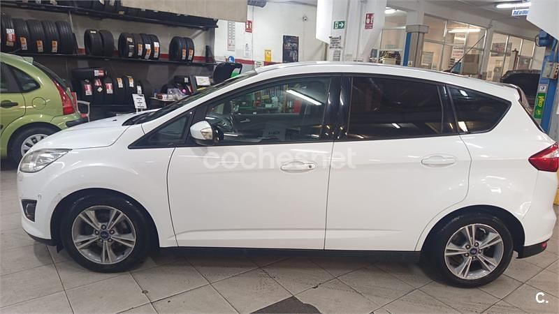 Usado Ford C-MAX Titanium 125 CV (91 kW) 2015 Blanco Monovolumen