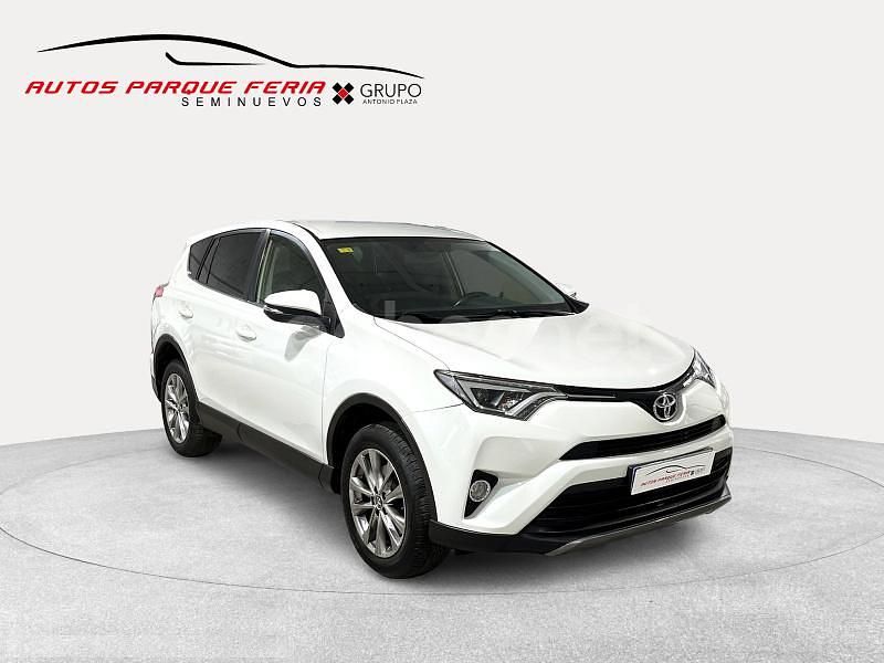 Blanco Usado 2016 Toyota RAV4 Advance SUV | 19.990 € (Un poco caro) - Imagen 1/4