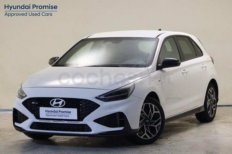 Usado Hyundai i30 N Line 96 CV (70 kW) 2025 Blanco Berlina