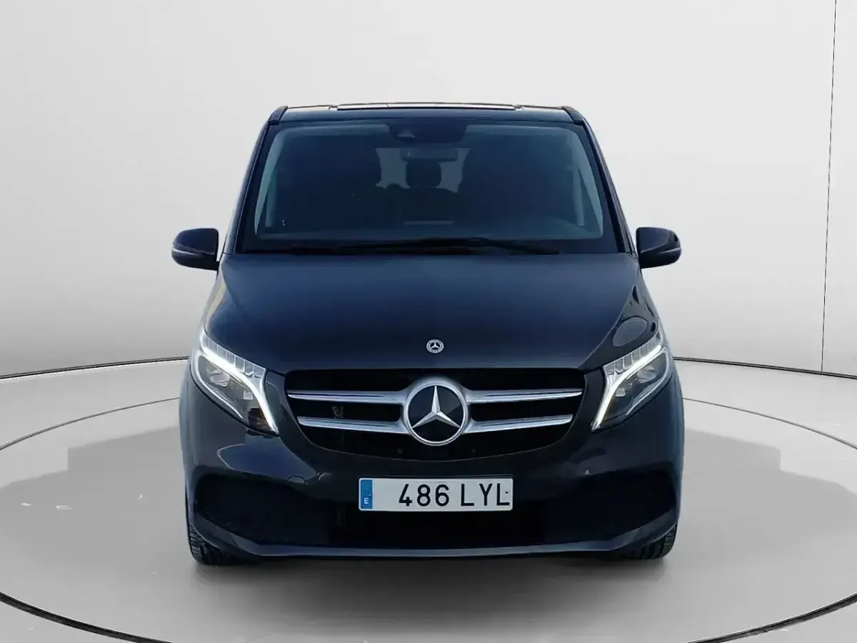 Usado Mercedes V220 Avantgarde 163 CV (119 kW) 2022 Negro Monovolumen