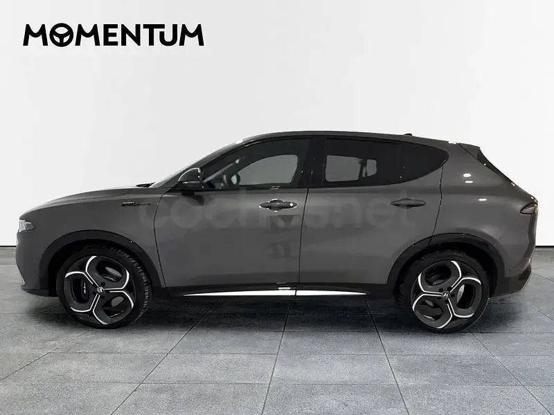 Usado Alfa Romeo Tonale Edizione Speciale 174 CV (127 kW) 2026 Gris / plata SUV