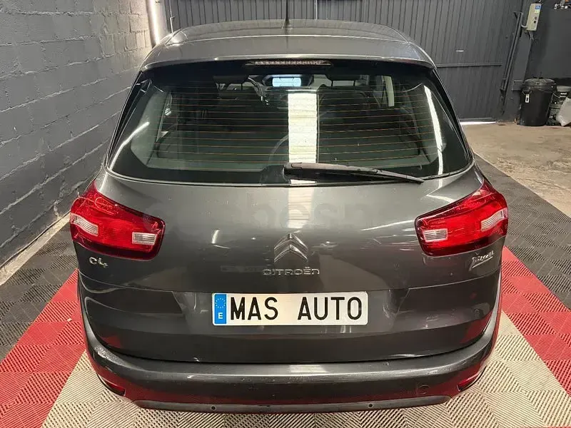 Usado Citroën C4 Picasso Attraction 130 CV (95 kW) 2015 Gris / plata Monovolumen
