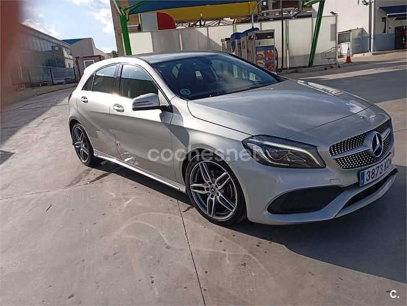 Usado Mercedes A200 136 CV (100 kW) 2018 Gris / plata Berlina