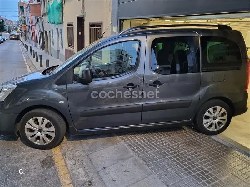 Usado Citroën Berlingo 102 CV (75 kW) 2018 Gris / plata Monovolumen